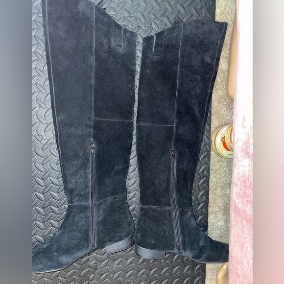 ❌SOLD❌Nine West Vapretaport Black Suede OTK Boots w/ Side Fringe Size 9M - Picture 2 of 10